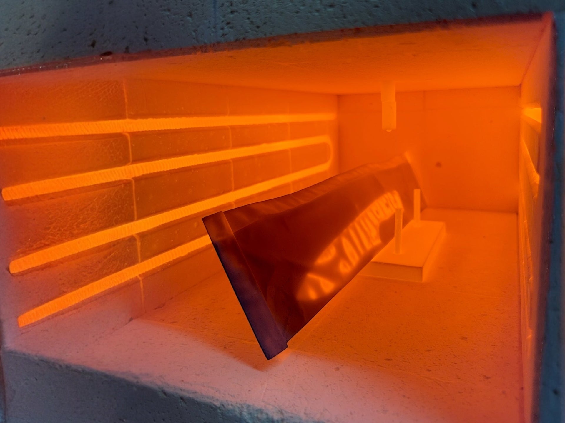 The Art of AEB-L: Heat Treating and Tempering in Cutlery
